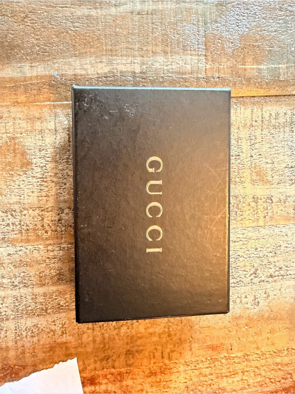 Gucci compact black